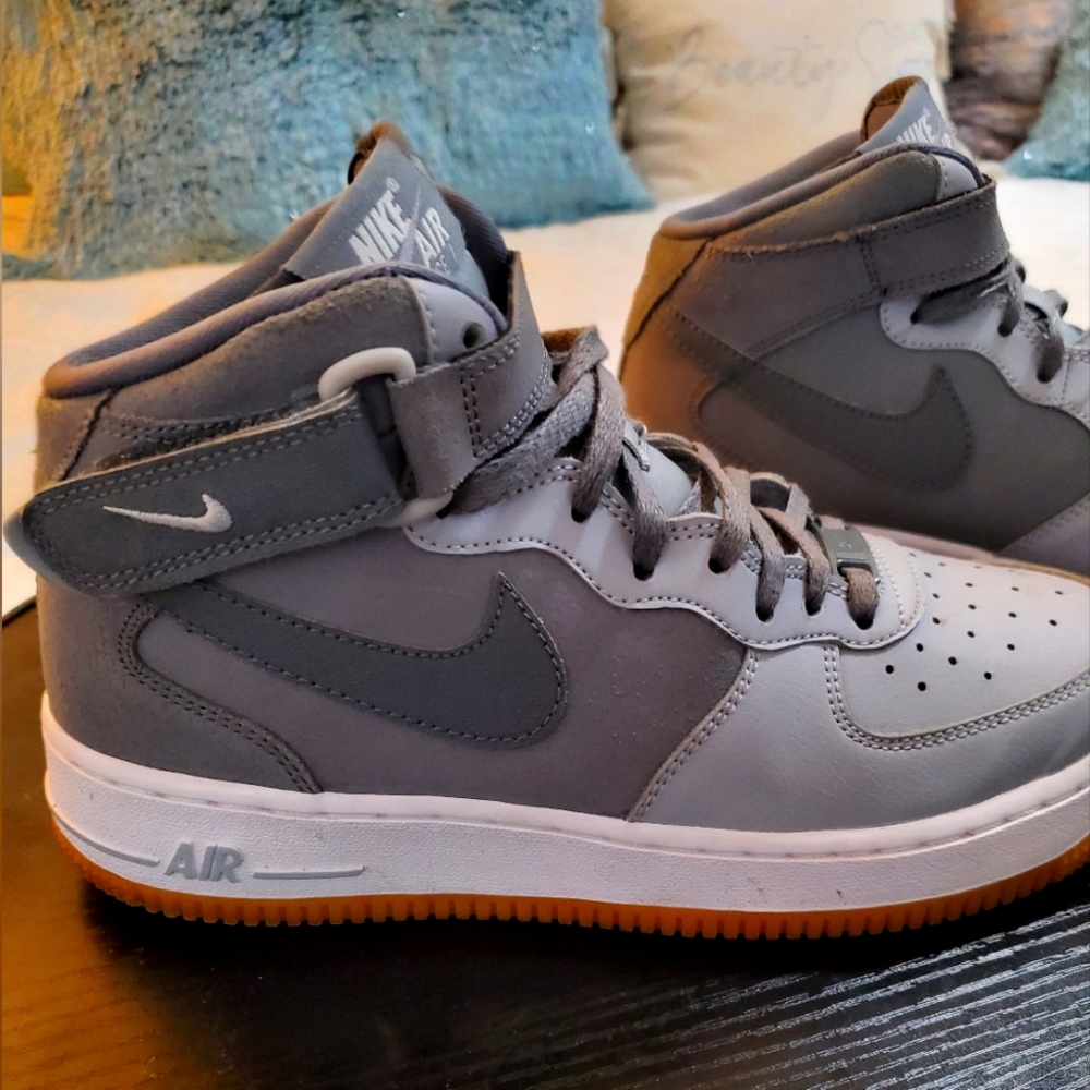 Nike Air Force 1